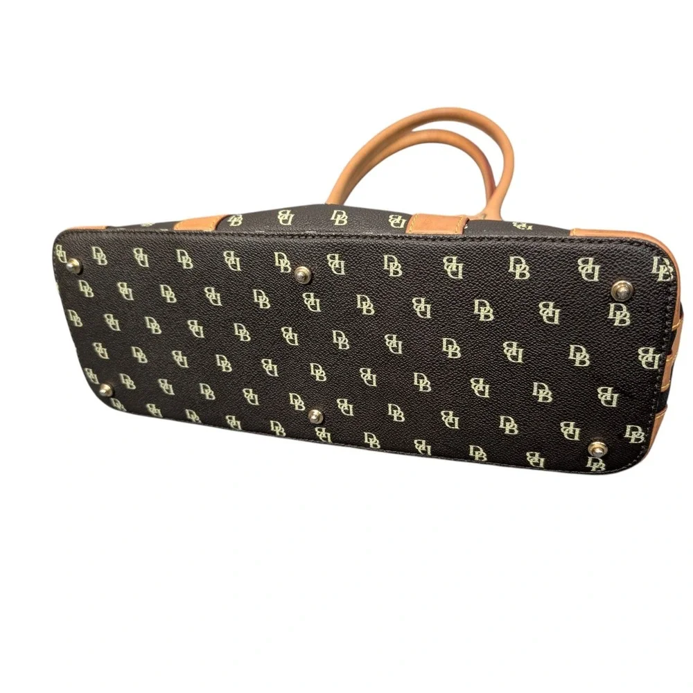 Dooney & Bourke dooney bourke